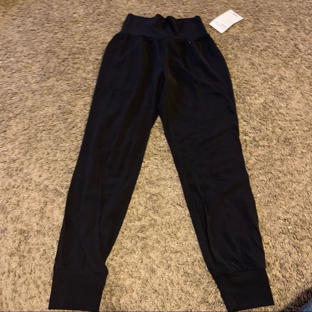 Athleta salutation jogger size XS